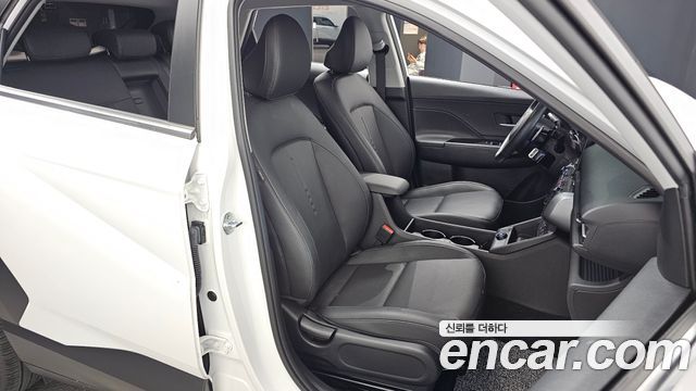 Hyundai Kona 2025 — photo 16