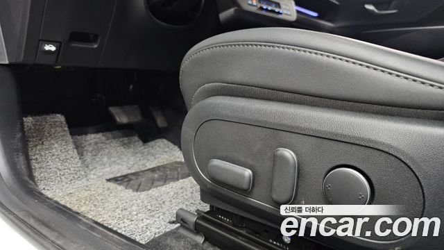 Hyundai Kona 2025 — photo 31