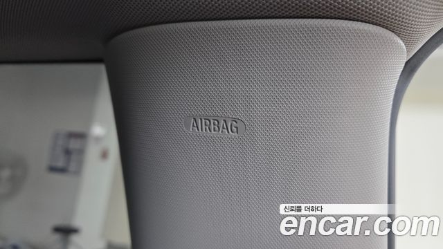 Mini Cooper 2024 — photo 31