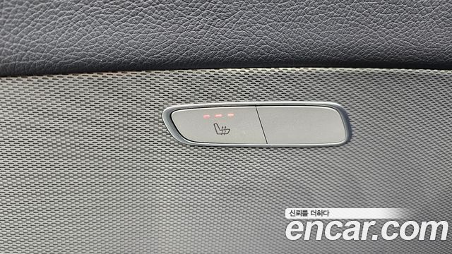 Mercedes-Benz E-Class 2017 — photo 18