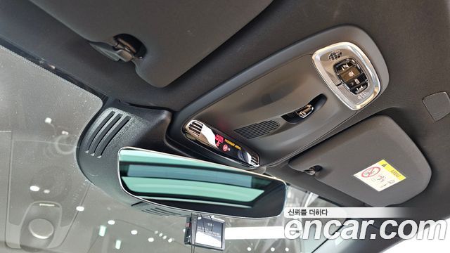 Volvo XC60 2021 — photo 20