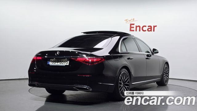 Mercedes-Benz S-Class 2024 — photo 2