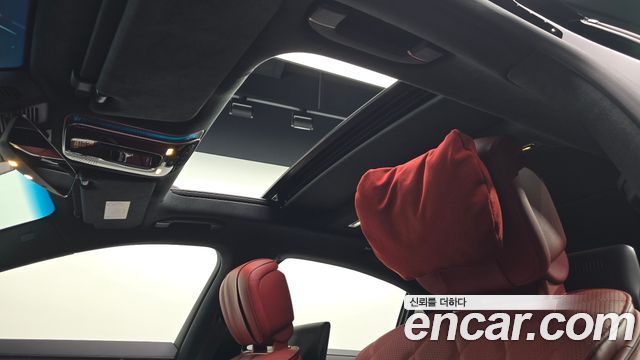 Mercedes-Benz S-Class 2024 — photo 25