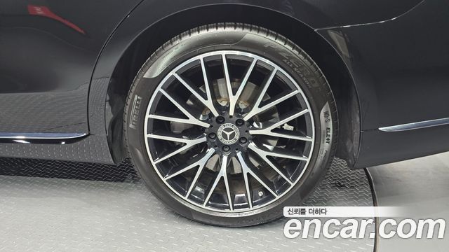 Mercedes-Benz S-Class 2024 — photo 7