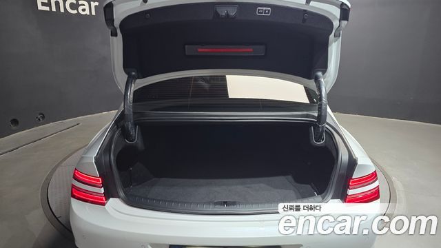 Genesis G80 2024 — photo 32