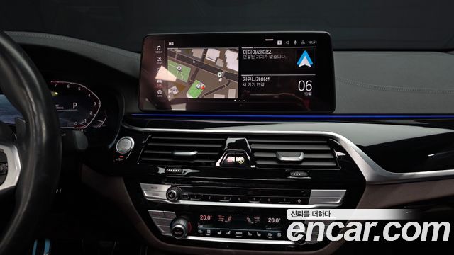 BMW Gran Turismo 2021 — photo 20