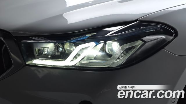 BMW Gran Turismo 2021 — photo 8