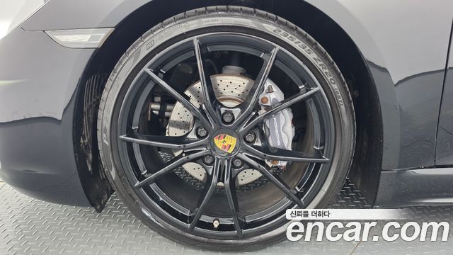 Porsche 718 2017 — photo 5