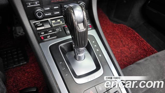 Porsche 718 2017 — photo 9