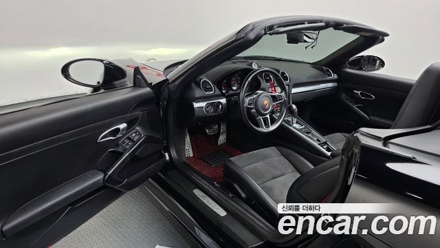 Porsche 718 2017 — photo 10