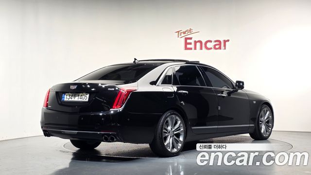Cadillac CT6 2017 — photo 2