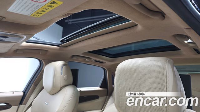 Cadillac CT6 2017 — photo 16