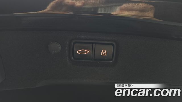 Kia K7 2019 — photo 26