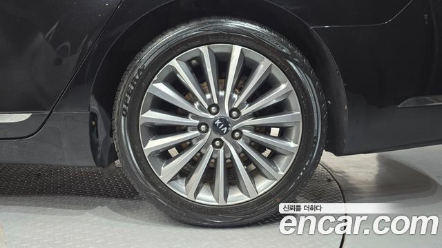 Kia K7 2019 — photo 7