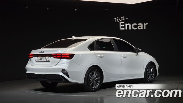 Kia K3 2022 — photo 2