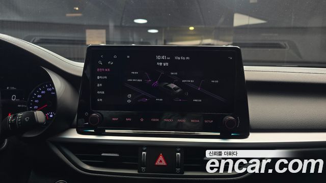 Kia K3 2022 — photo 22