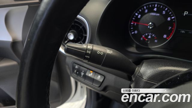 Kia K3 2022 — photo 23