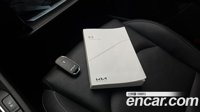 Kia K3 2022 — photo 27