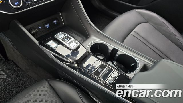 Hyundai Sonata 2022 — photo 12