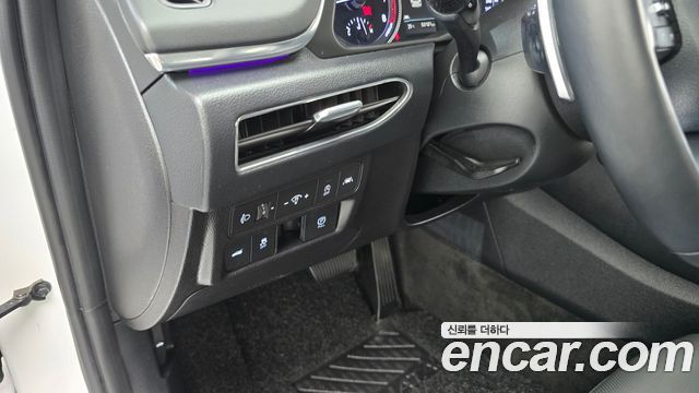 Hyundai Sonata 2022 — photo 24