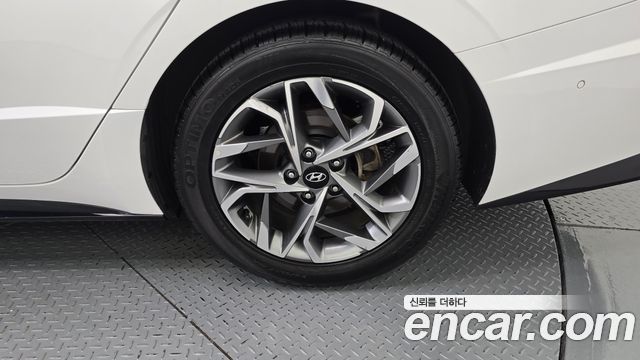 Hyundai Sonata 2022 — photo 7