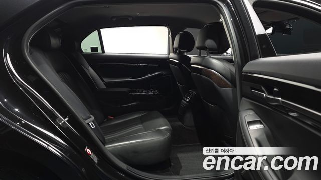 Genesis EQ900 2018 — photo 18