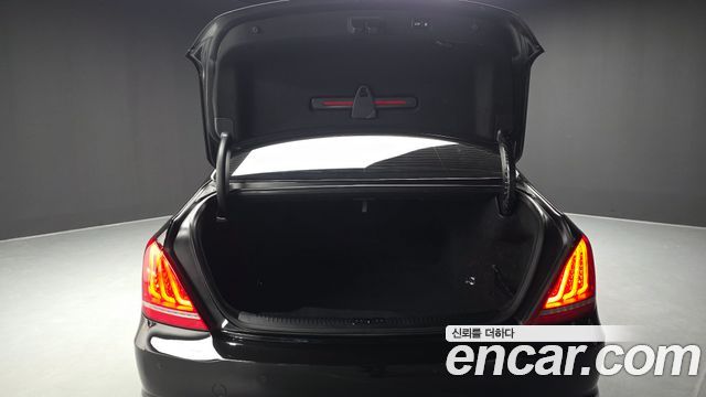 Genesis EQ900 2018 — photo 26
