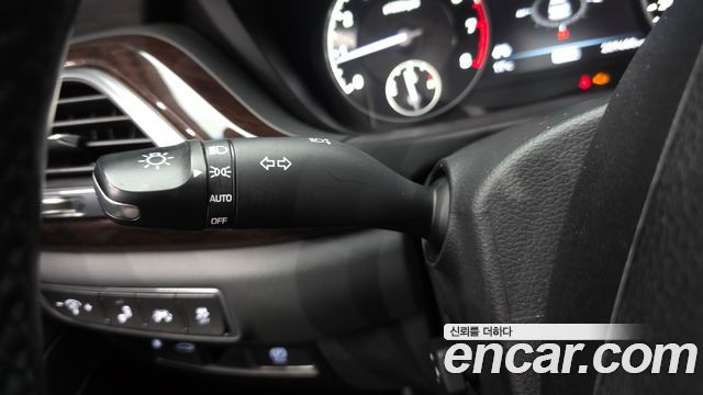 Genesis EQ900 2018 — photo 28