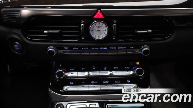 Genesis EQ900 2018 — photo 33