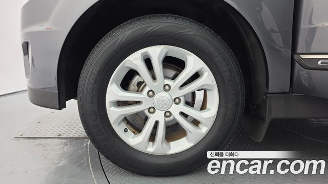 KG Mobility KORANDO 2015 — photo 5