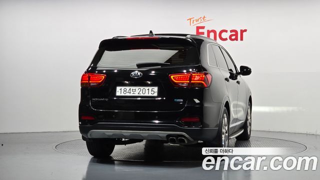 Kia Sorento 2018 — photo 4