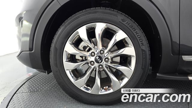 Kia Sorento 2018 — photo 5