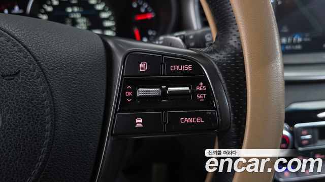 Kia Sorento 2018 — photo 15