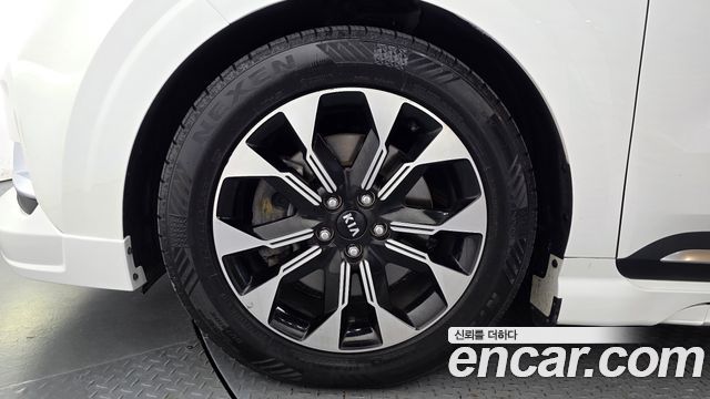 Kia Canival 2021 — photo 5