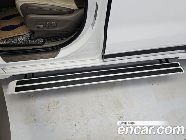 Kia Canival 2021 — photo 6