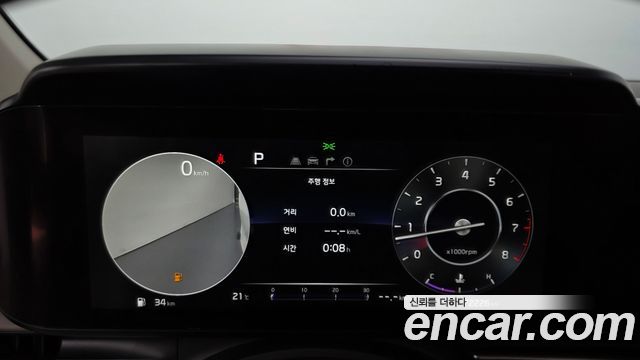 Kia Canival 2021 — photo 11