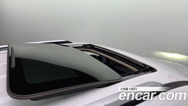 Kia Canival 2021 — photo 30