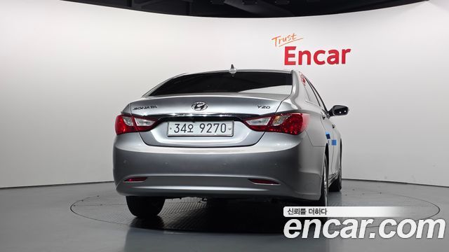 Hyundai Sonata 2010 — photo 4