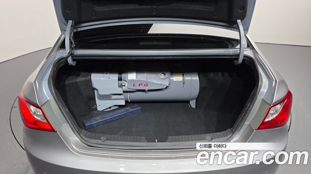 Hyundai Sonata 2010 — photo 20