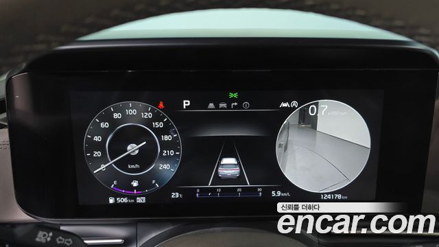Kia Canival 2021 — photo 8