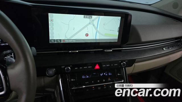Kia Canival 2021 — photo 13
