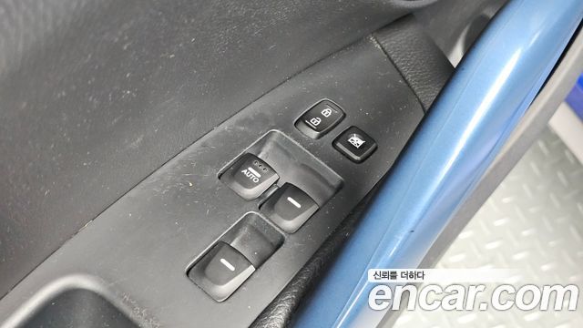 Hyundai Veloster 2013 — photo 25