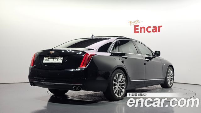 Cadillac CT6 2017 — photo 2