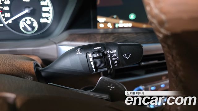 Genesis G90 2021 — photo 23