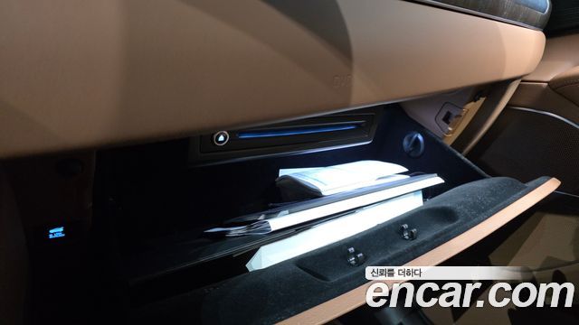 Genesis G90 2021 — photo 30