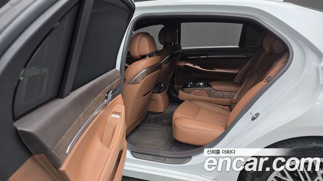 Genesis G90 2021 — photo 32