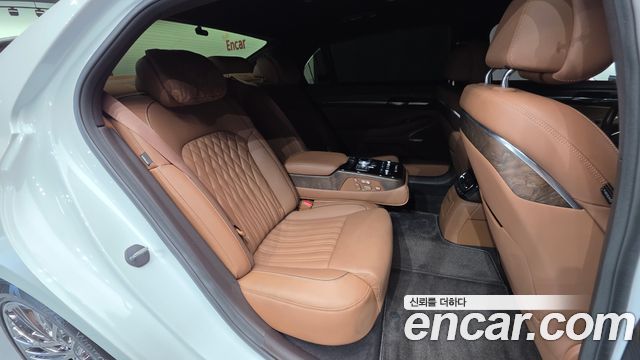 Genesis G90 2021 — photo 35