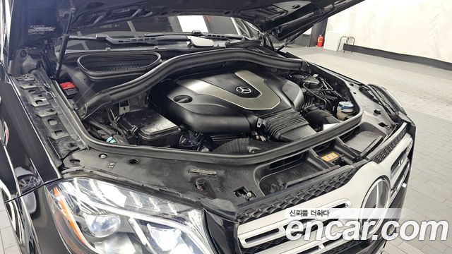 Mercedes-Benz GLS-Class 2017 — photo 6