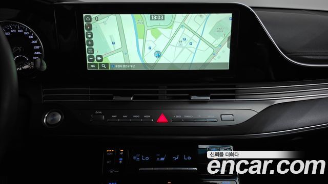 Hyundai Grandeur 2022 — photo 14