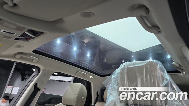 Land Rover Discovery Sport 2023 — photo 16